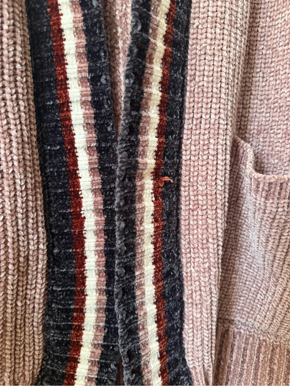 Cozy Open-Front Women's Cardigan Sweater in Mauve with Colorblock Sleeves - Picture 3 of 6